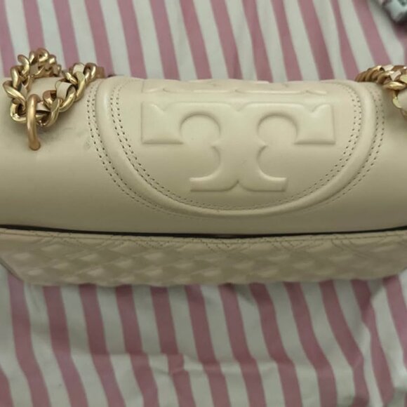 Tory Burch Fleming Small Quilted Leather Convertible Shoulder Bag - Picture 3 of 4